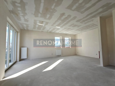 Mieszkanie blok mieszkalny przy lesie