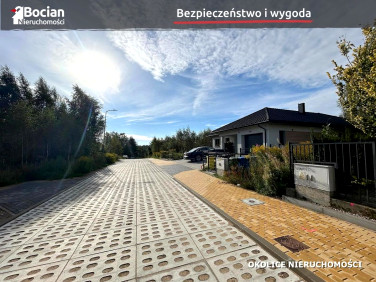 Działka przy lesie