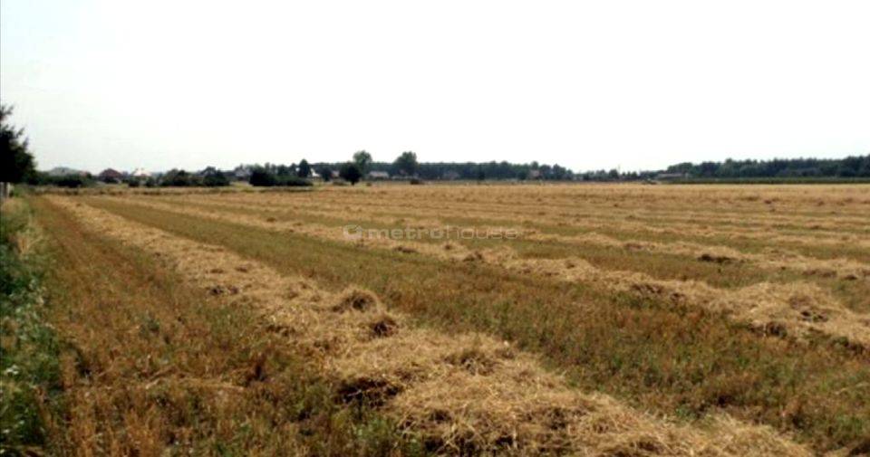 Działka inwestycyjna Chomęcice