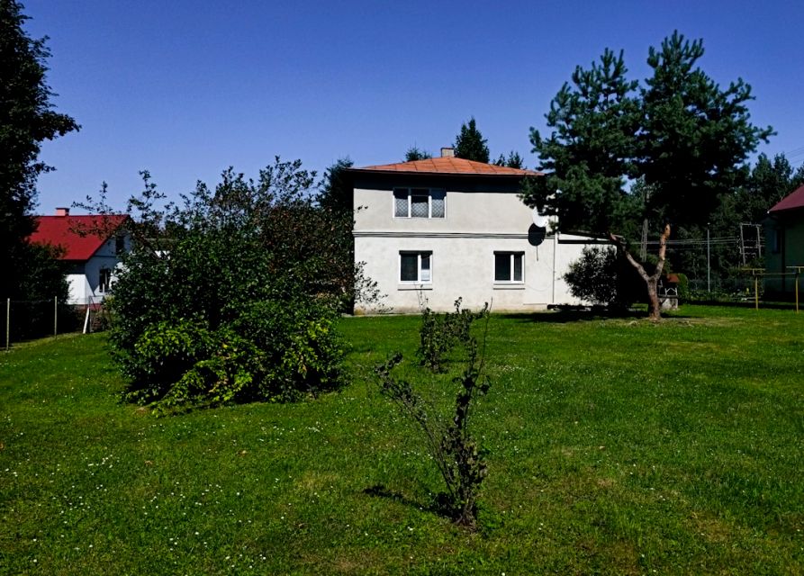 Dom z garażem