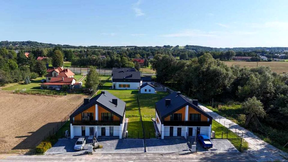 Dom Trzciana sprzedaż