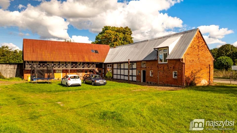 Budynek użytkowy Bobrowice