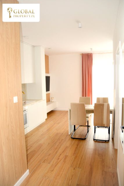 Mieszkanie blok mieszkalny przy lesie