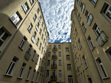 Lokal Warszawa