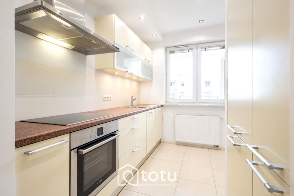 Mieszkanie blok mieszkalny Warszawa