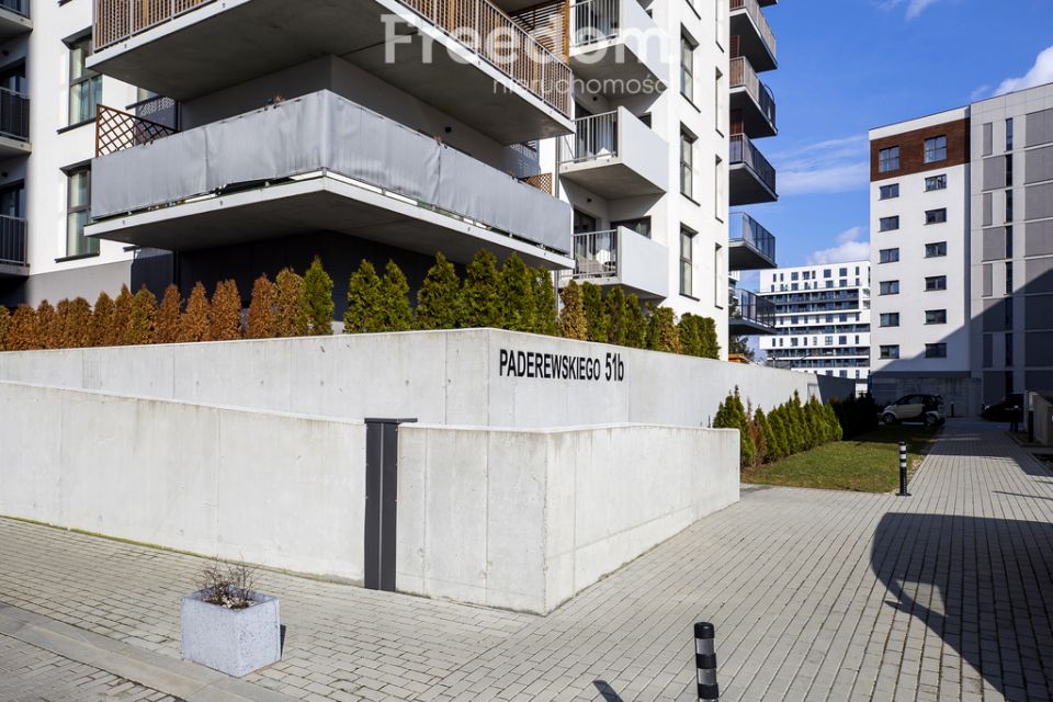 Mieszkanie blok mieszkalny sprzedaż