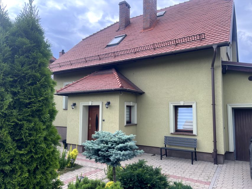 Dom Żarów