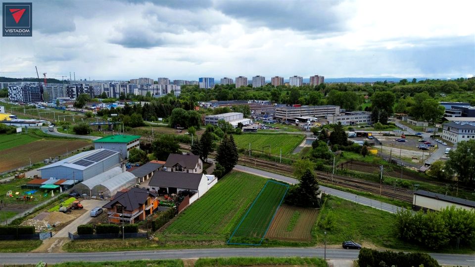 Pusta działka Dziekanowice