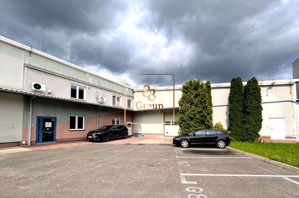 Budynek użytkowy Warszawa