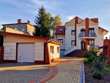 Dom Busko-Zdrój