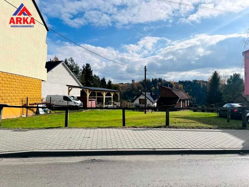 Zabudowana działka Jordanów