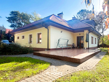 Dom Józefów