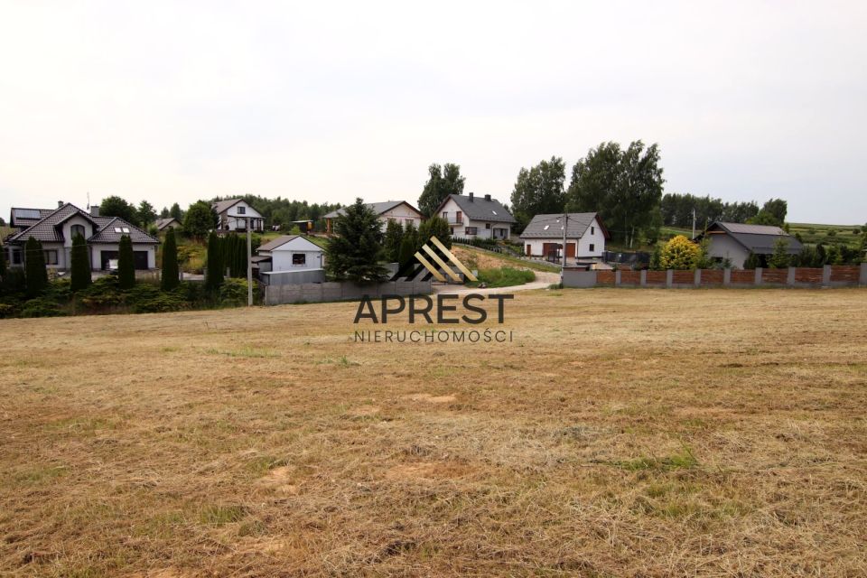 Pusta działka Rawałowice