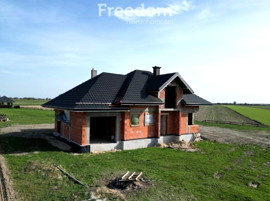 Dom wolnostojący sprzedaż