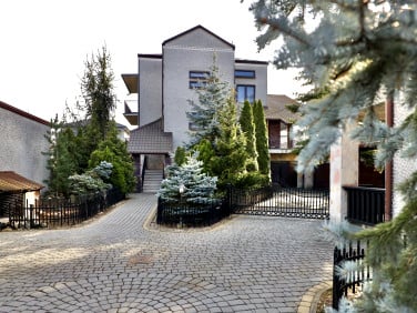 Dom Węgrów
