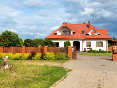 Dom Kazuń Polski