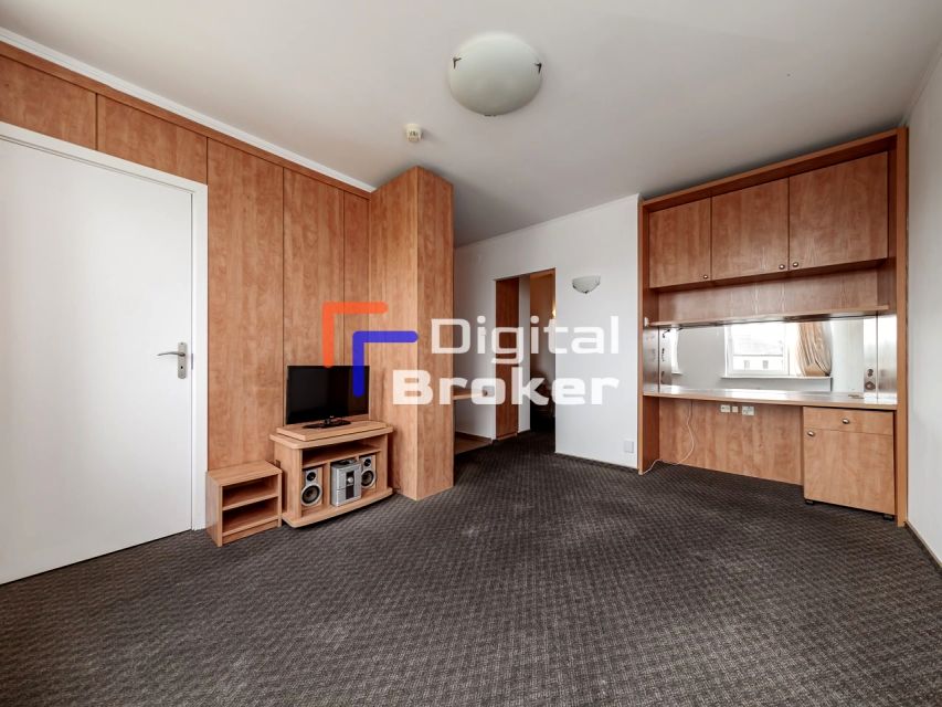 Mieszkanie blok mieszkalny Warszawa