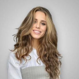 Karolina Izabella Bzowska