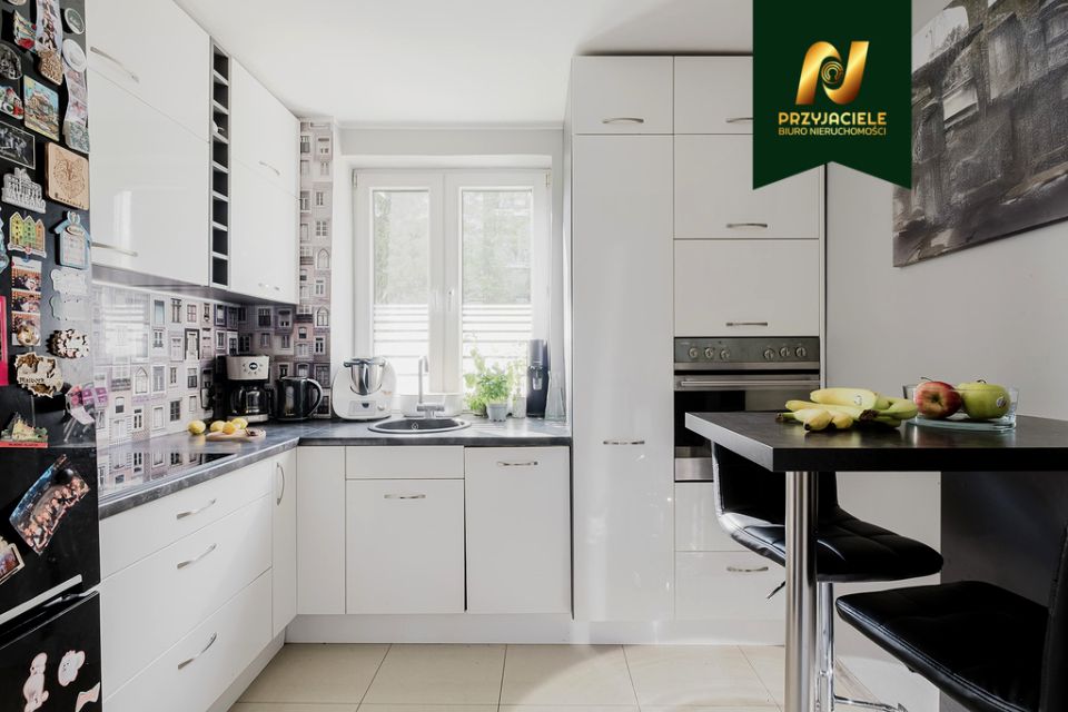 Mieszkanie blok mieszkalny przy lesie