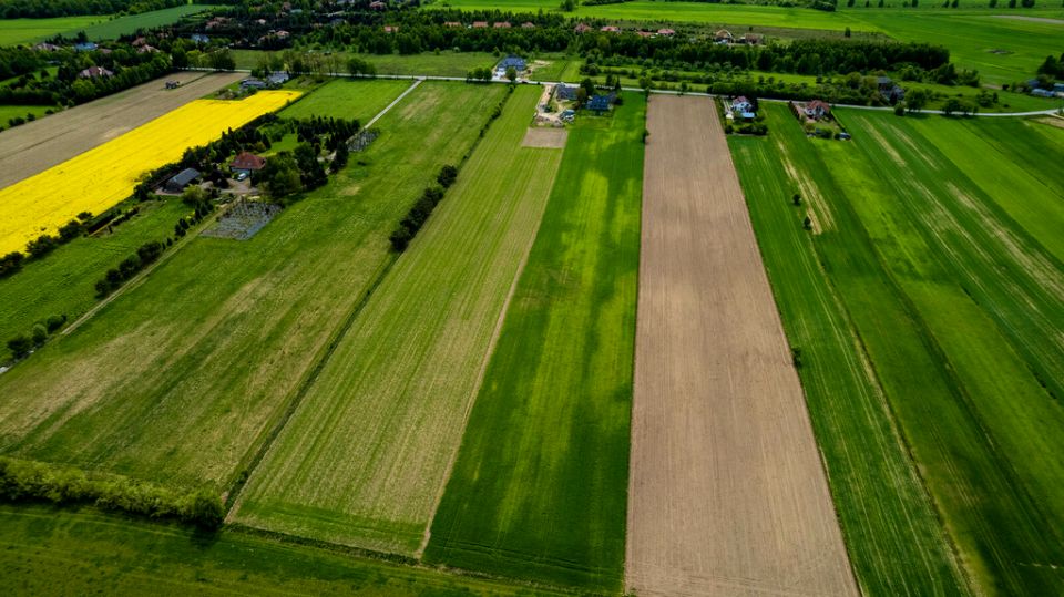 Działka Dobieszków