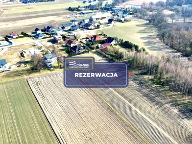Działka przy lesie