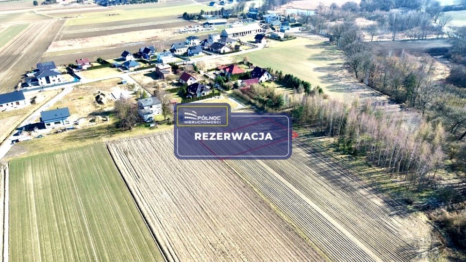 Działka przy lesie