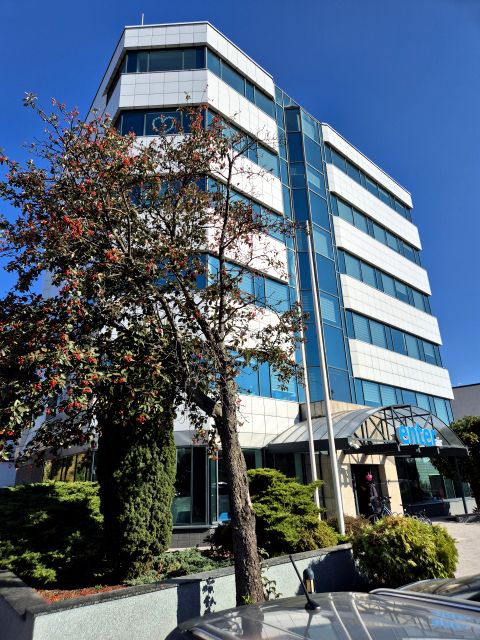 Budynek użytkowy Warszawa