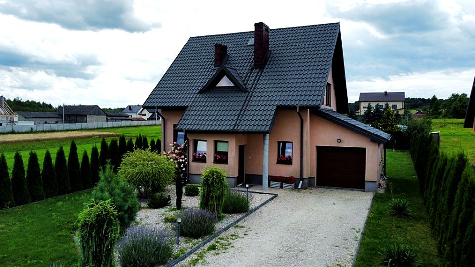 Dom Wola Morawicka