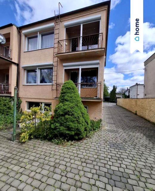 Mieszkanie dom wolnostojący przy lesie