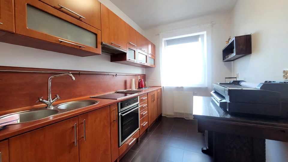 Mieszkanie apartamentowiec nad jeziorem