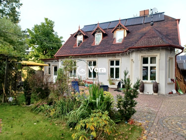 Dom Brwinów