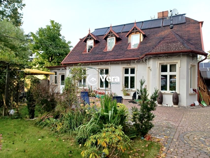 Dom Brwinów