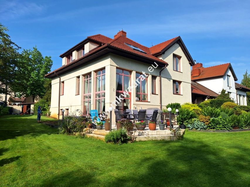 Dom Nadarzyn
