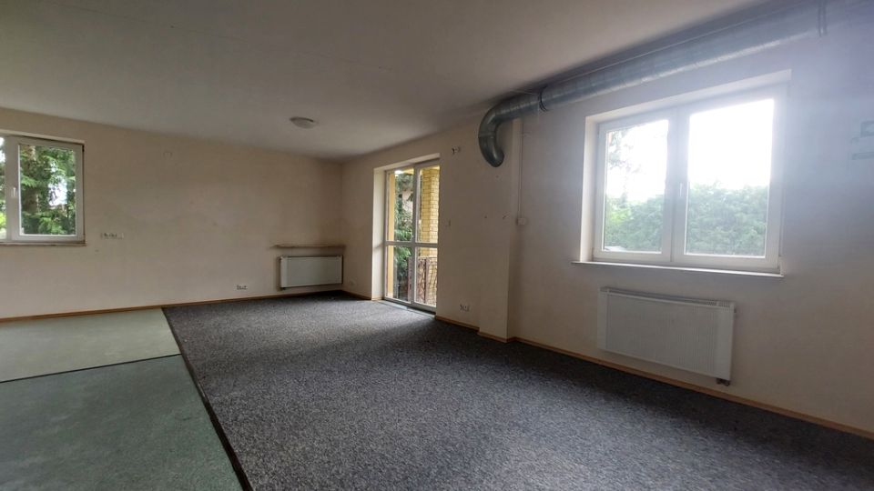 Budynek użytkowy Warszawa