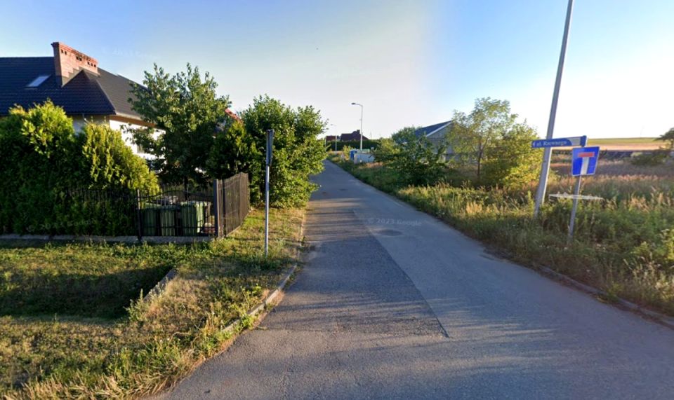 Pusta działka Rzeniszów
