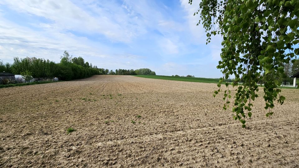 Działka Garbów