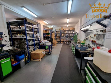 Budynek użytkowy Warszawa