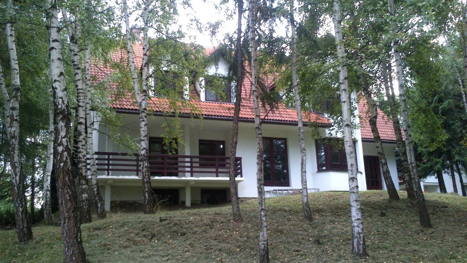 Dom z garażem
