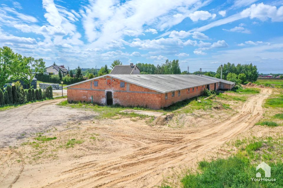 Budynek użytkowy Montowo
