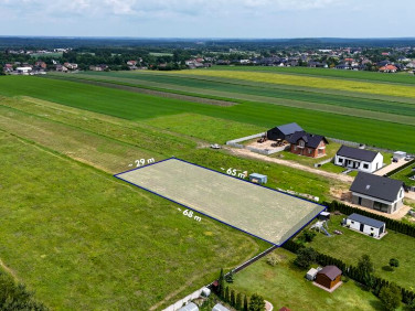 Działka przy lesie