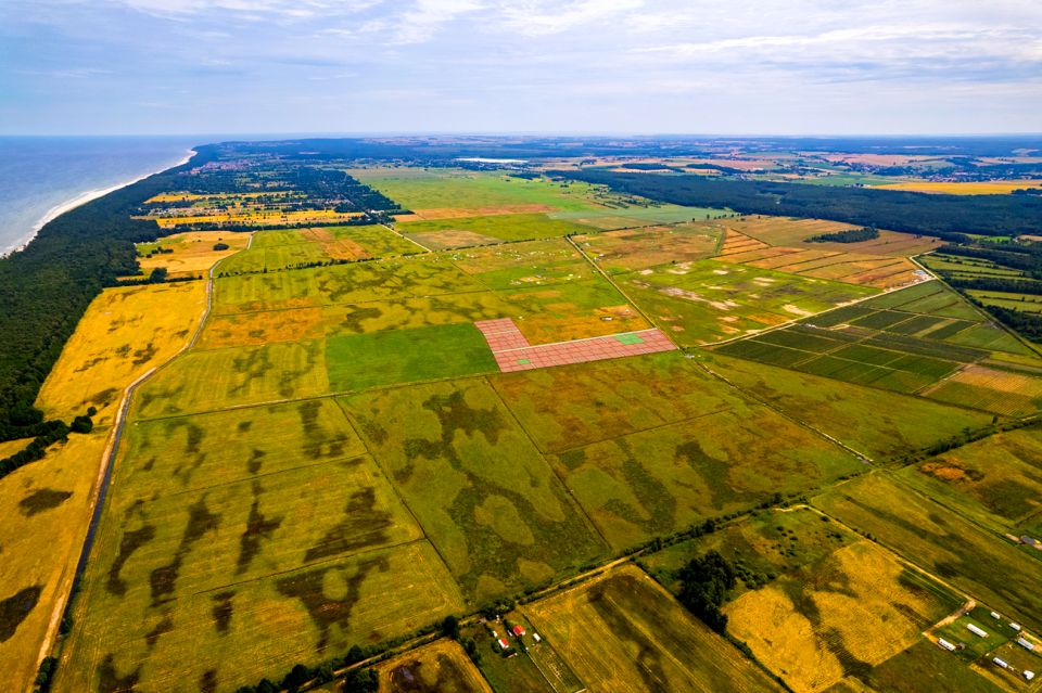 Pusta działka Karwieńskie Błoto Drugie