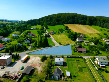 Działka Besko