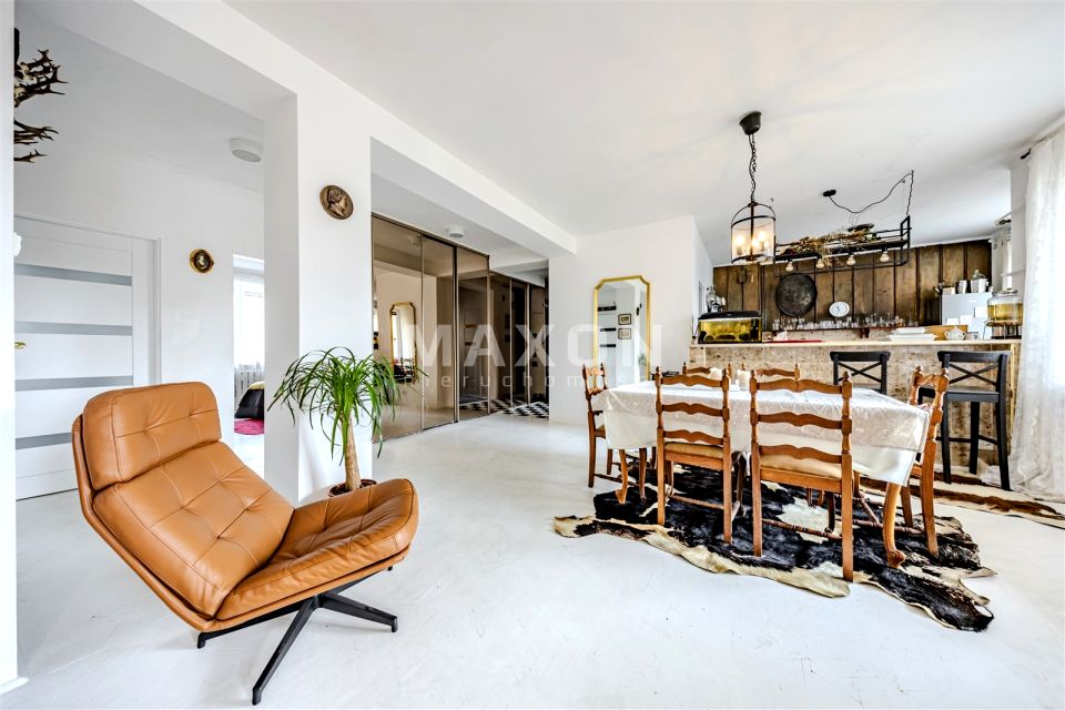 Mieszkanie blok mieszkalny Warszawa