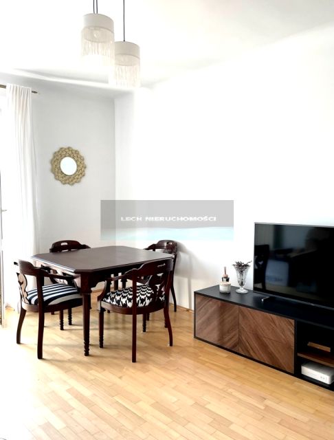 Mieszkanie blok mieszkalny sprzedaż