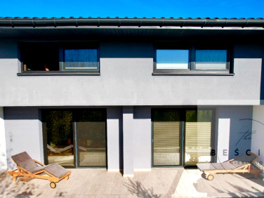 Dom Zaczarnie sprzedaż