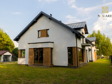 Dom z garażem