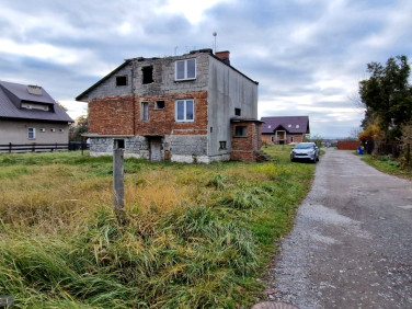 Pusta działka Modlnica