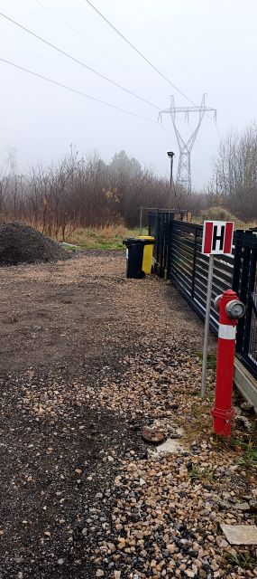 Działka przy lesie