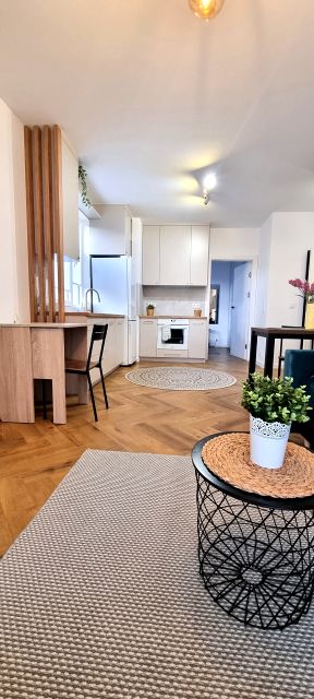 Mieszkanie apartamentowiec Warszawa