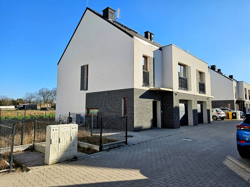 Dom Księginice